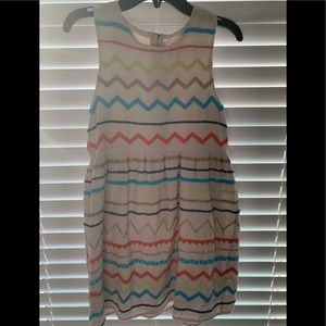 🤩BOGO Girls XL Embroidered Peek dress